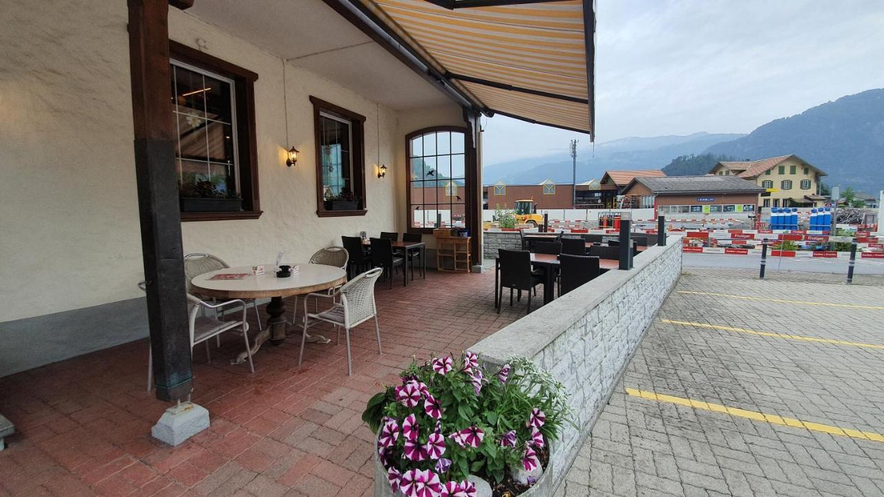 Gasthof Hirschen Wilderswil Exterior foto