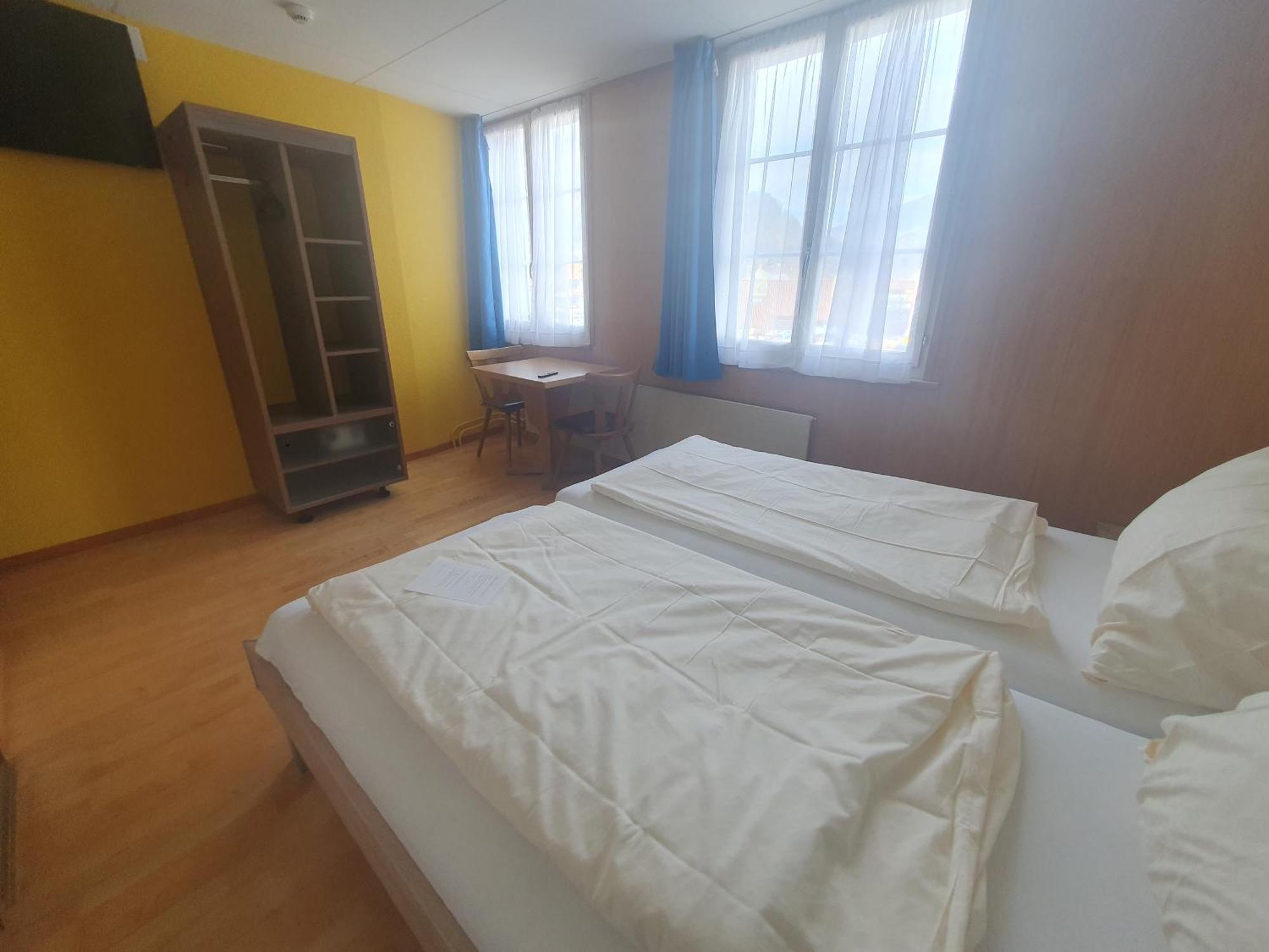 Gasthof Hirschen Wilderswil Zimmer foto