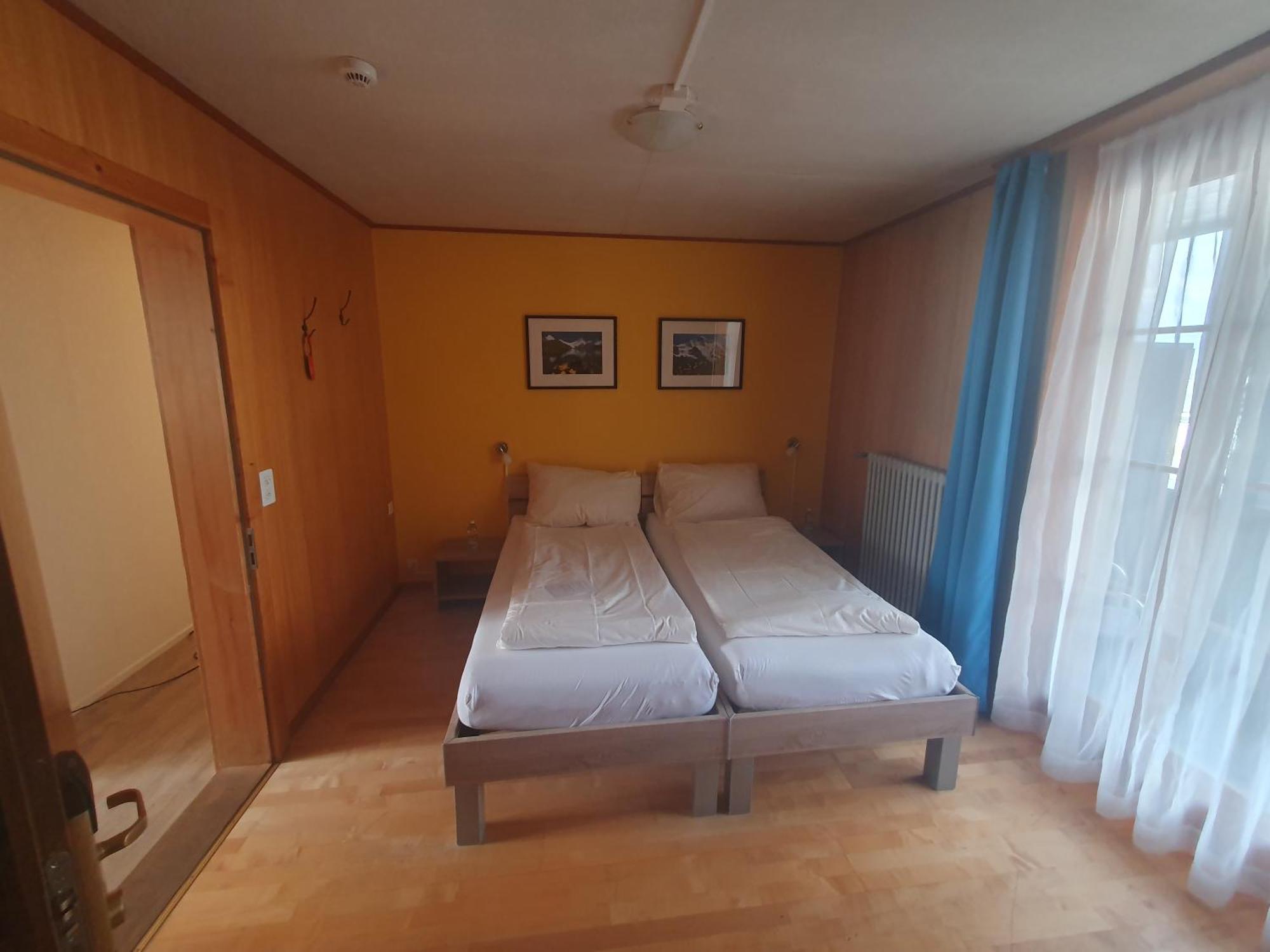 Gasthof Hirschen Wilderswil Zimmer foto