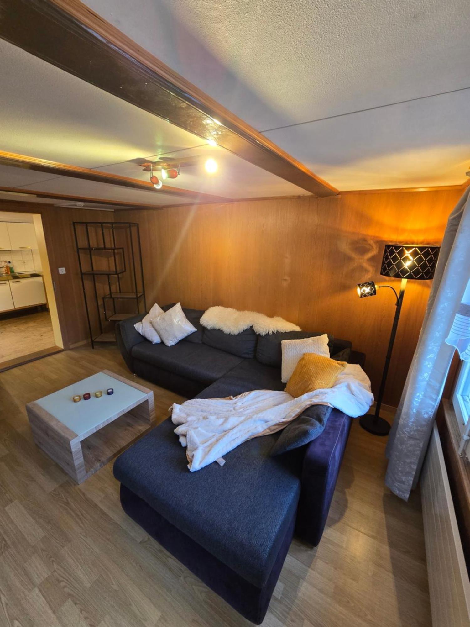 Gasthof Hirschen Wilderswil Zimmer foto
